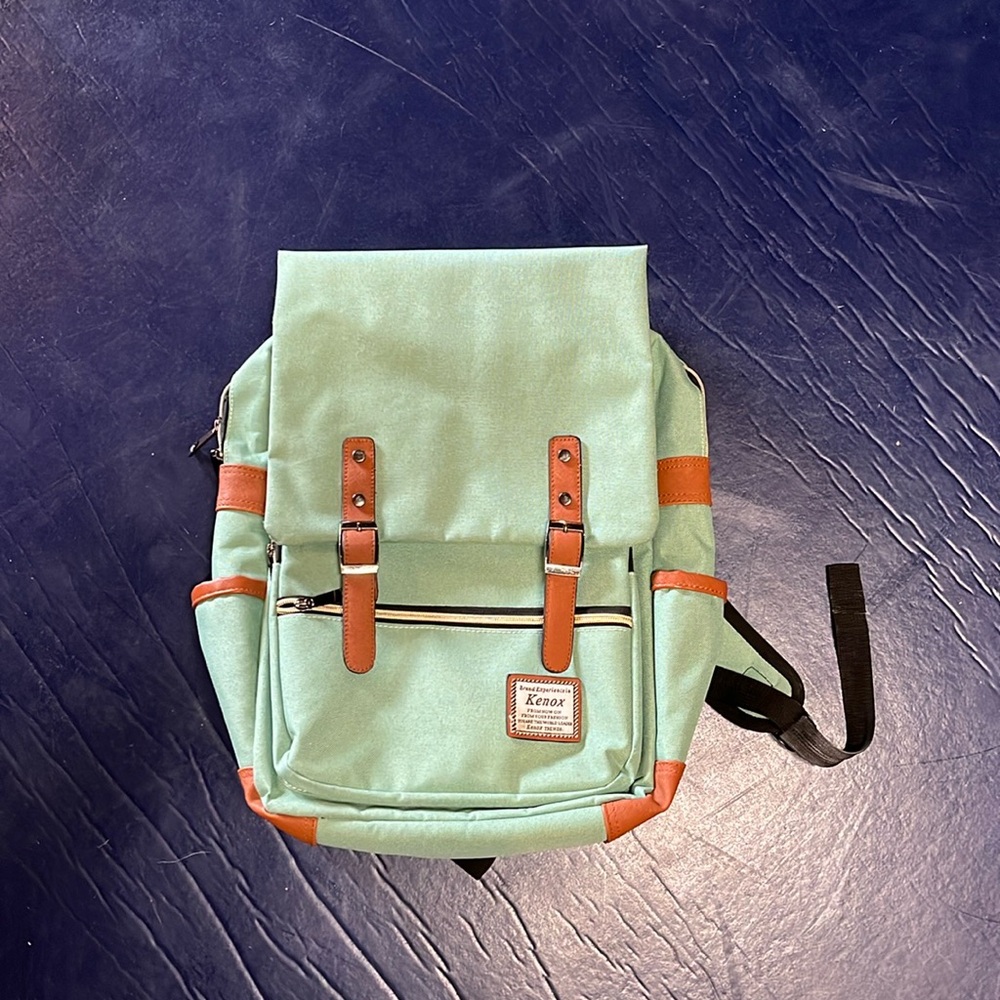 Kenox laptop backpack